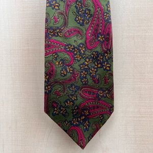 Henry Pensée 58•3.5 in. Blue and red flower design tie.